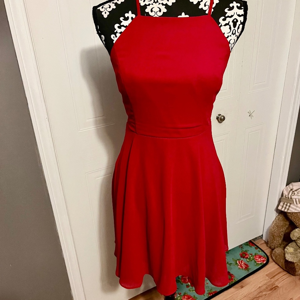 Lulus red dress